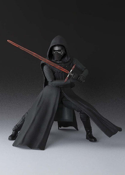 Kylo Ren S.H. Figuarts - Star Wars The Force Awakens Bandai